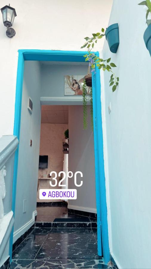 Bel Appartement Avec Petit Balcon Sympa Porto-Novo Buitenkant foto