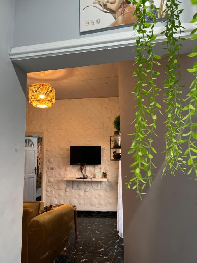 Bel Appartement Avec Petit Balcon Sympa Porto-Novo Buitenkant foto