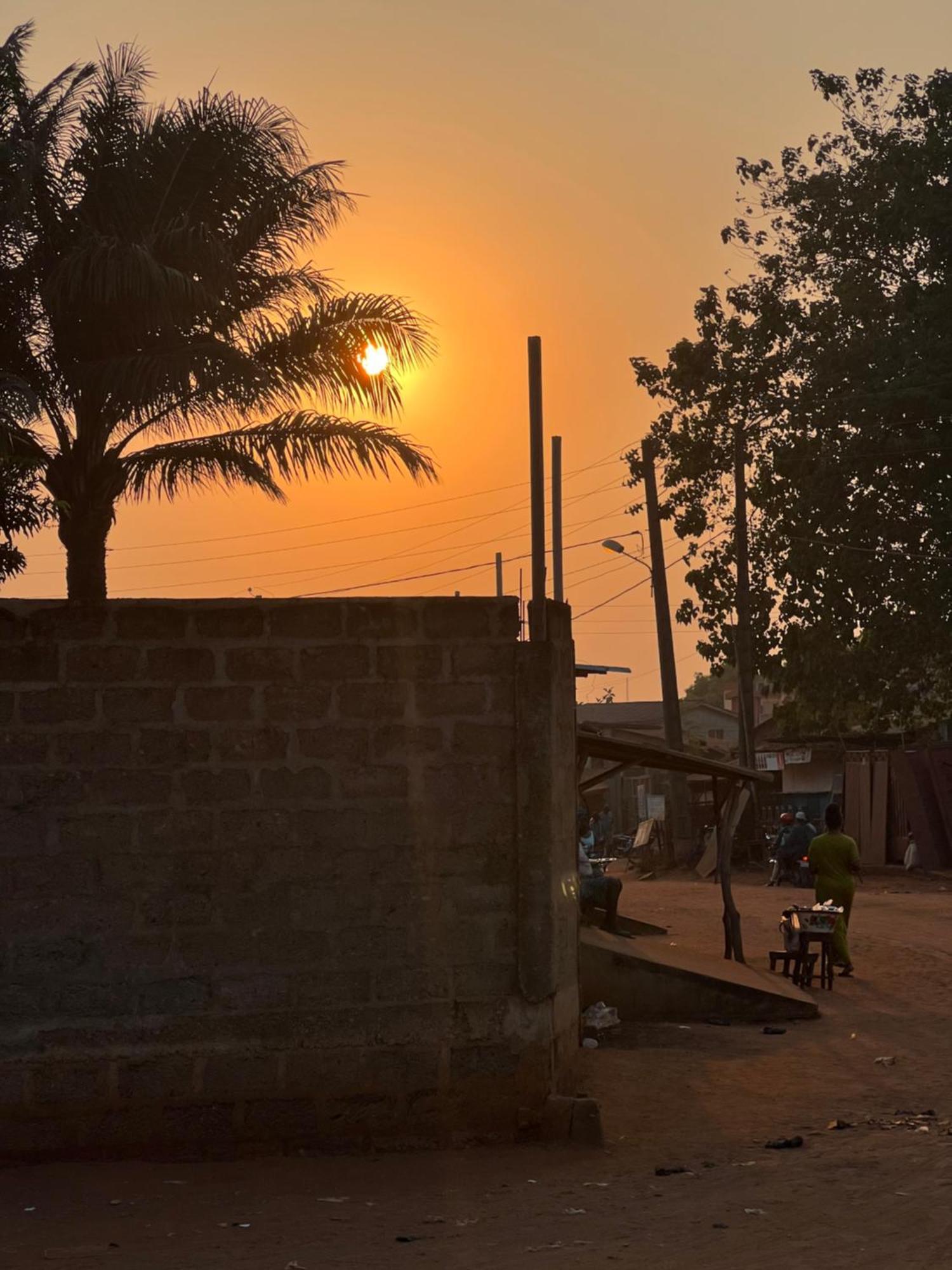 Bel Appartement Avec Petit Balcon Sympa Porto-Novo Buitenkant foto